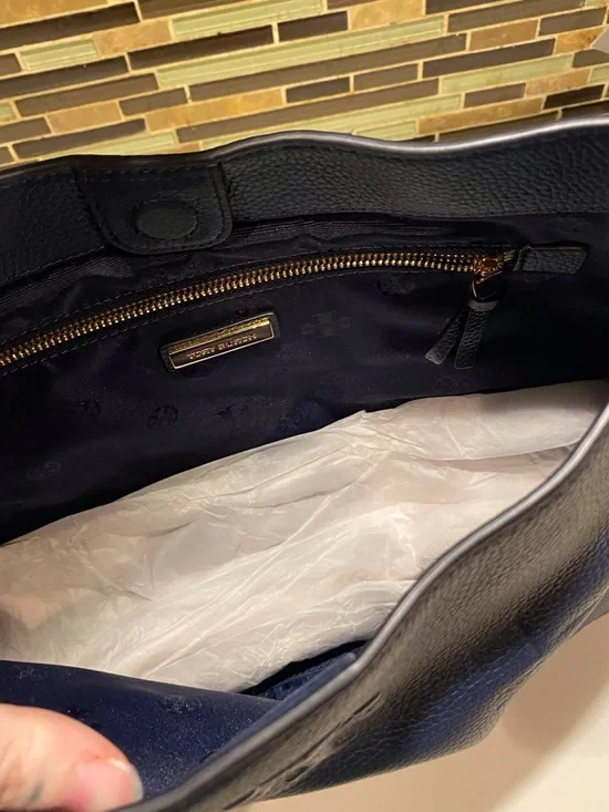 Tory Burch Thea Navy Blue Hobo Shoulder Bag - Picture 7 of 8